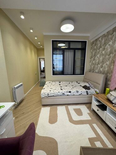 дом в центре: 4 бөлмө, 130 кв. м, Элитка, 9 кабат, Дизайнердик ремонт