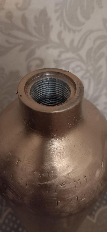 qaz balonu satılır: Metal balon/qəlib – bürünc rəngdə - Material: qalın divarlı metal — 3