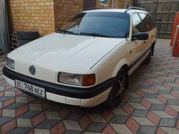Транспорт: Volkswagen Passat: 1993 г., 1.8 л, Механика, Бензин