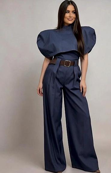 eudora mini: Ženski set – tamnoplavi top sa naglašenim ramenima + široke pantalone — 2