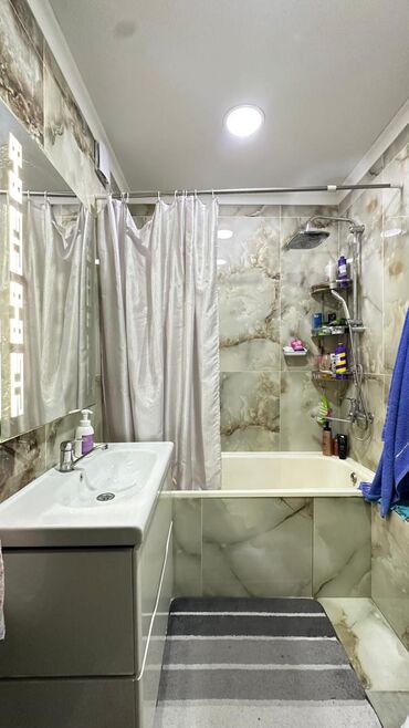 Продажа квартир: 4 комнаты, 102 м², 1 этаж — 9