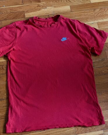 majice sa stampom po zelji: Men's T-shirt Nike, M (EU 38), L (EU 40), bоја - Crvena