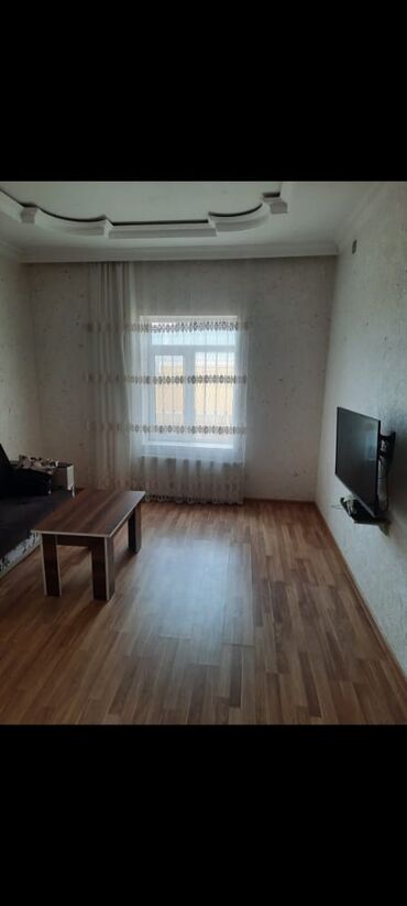 Günlük kirayə evlər: 100 kv. m, 3 otaqlı, Qaz, İşıq, Kombi -da lalafo.az — 3 Günlük kirayə evlər: 100 kv. m, 3 otaqlı, Qaz, İşıq, Kombi — 3