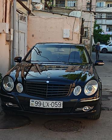 Mercedes-Benz E-Class sedan (W211 seriyası) - Kuzov: 4 qapılı sedan