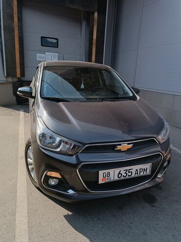 машина лифан: Chevrolet Spark: 2016 г., 1 л, Вариатор, Бензин, Хетчбек