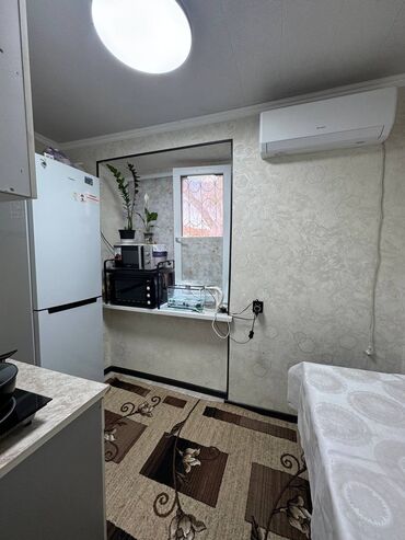 квартира пионер: 2 комнаты, 50 м², 104 серия, 1 этаж, Косметический ремонт