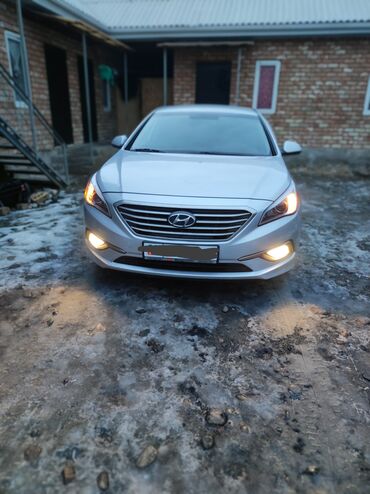 Hyundai: Hyundai Sonata: 2016 г., 2 л, Типтроник, Газ, Седан