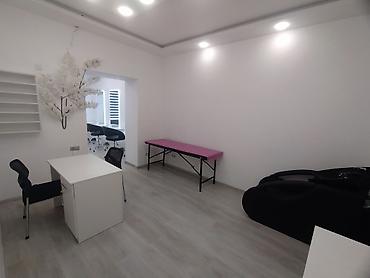 Salon, tibbi mebel: Razin Bakixanov qesebesi merkezi yolun üstünde., Gozellik salonunun — 7