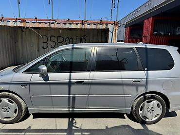 машина odyssey: Крышка багажника Honda, 2004 г., Б/у, Оригинал — 2