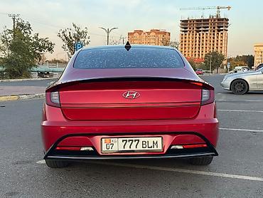 892 2: Hyundai Sonata: 2019 г., 2 л, Гибрид, Седан — 7