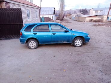 Nissan: Nissan Almera: 1998 г., 1.4 л, Механика, Бензин, Хэтчбэк