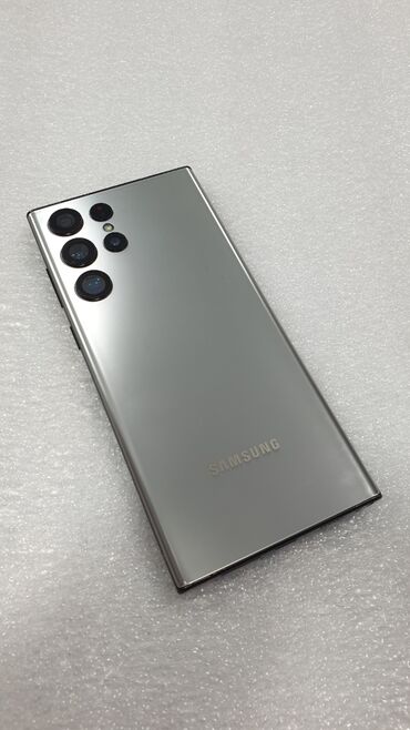 iphone копия: Samsung Galaxy S22 Ultra, Б/у, 512 ГБ, цвет - Серебристый, 2 SIM