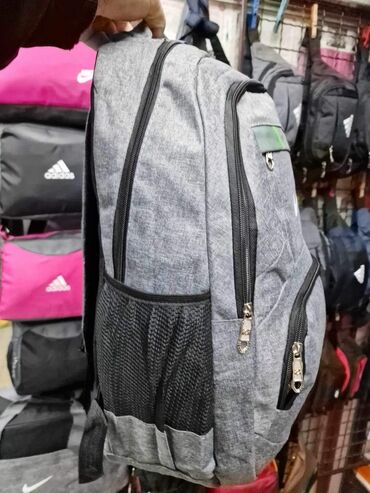 Sportske torbe i rančevi: Školske torbe ima nove modele samo 2300 din veličine 46x37 — 17