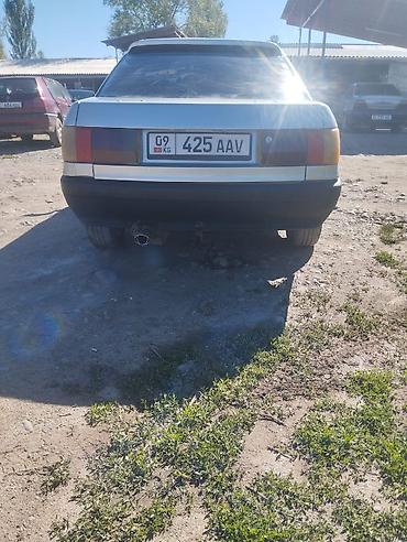 Audi: Audi 80: 1990 г., 1.8 л, Седан — 5