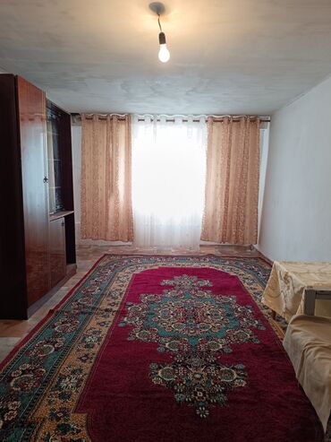 квартира токмок купить: 1 бөлмө, Менчик ээси, Жарым -жартылай эмереги бар