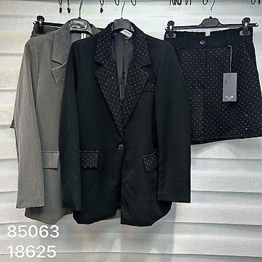 Kompleti: Komplet: 4100dinara
Xs s m l xl — 3