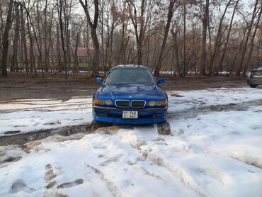 BMW: BMW 740: 1995 г., 4 л, Механика, Бензин, Седан