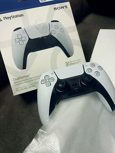 Sony PlayStation DualSense oyun kontrolleri (qutusu ilə) 2 ay istifade