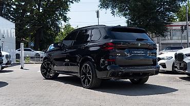 e34 4 4: BMW X5: 2025 г., 4.4 л, Автомат, Бензин, Кроссовер — 9