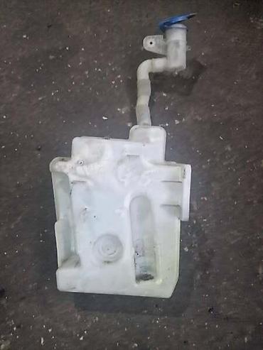 rubi sa: BOCA ZA BRISAČE ZA VOLKSWAGEN GOLF 5, PASSAT B6, PASSAT B7 — 1