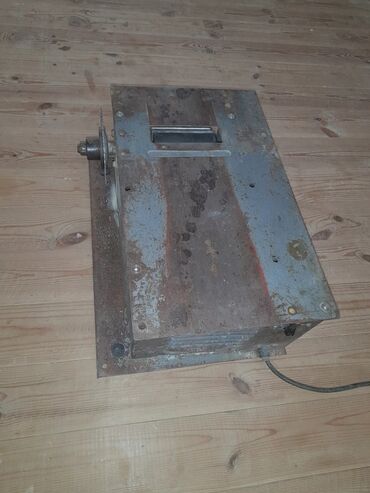 Digər mişarlar: Masaüstü dairəvi mişar qurğusu (özəl yığım) - Metal karkaslı — 22