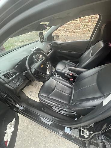 Chevrolet: Chevrolet Spark: 2015 г., 1 л, Автомат, Бензин, Хэтчбэк — 7