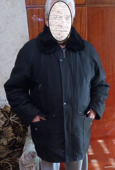 мужское зимнее пальто с меховым воротником: Куртка 7XL (EU 54), цвет - Черный