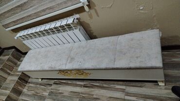 офисный стул: ❇️ sandiq ölçü 35x160. Qiymət 70azn. Ünvan xırdalan kod:2539