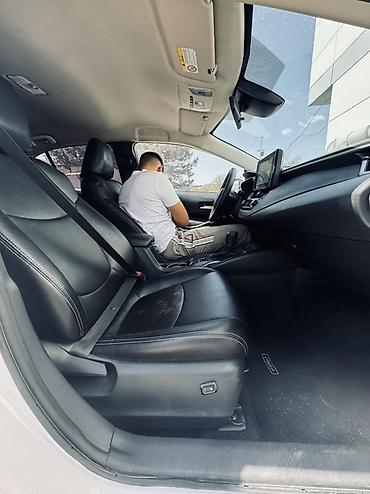 ночной прибор: Toyota Corolla: 2022 г., 1.8 л, Вариатор, Гибрид, Седан — 9