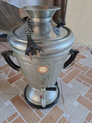 Aspiratorlar: İşlənmiş Elektrik Samovar, 5 l, Ünvandan götürmə, Pulsuz çatdırılma
