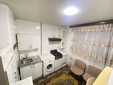 sumqayitda kirayə evlər: 2 otaq, bir böyük kuxna, böyük 2 cam balkon, paltaryuyan, soyuducu