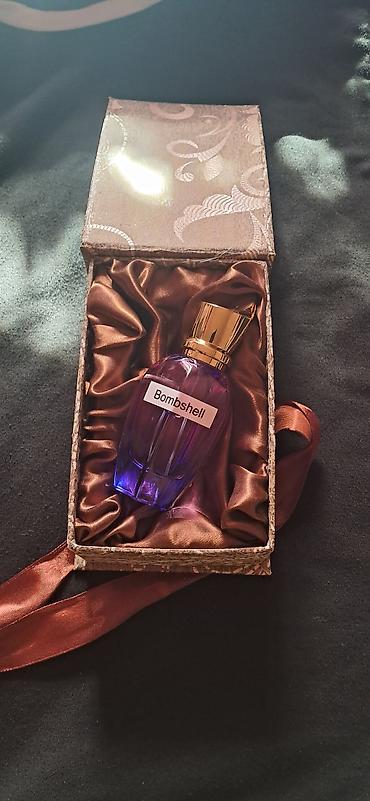 itle qızın seksi: Bombshell ətiri - Növlə: Qadın ətiri (Bombshell) - Flakon: Bənövşəyi — 1