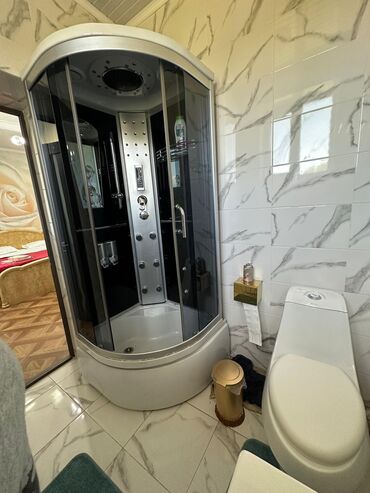 Иссык-Куль 2025: Номер, Гостевой дом Комфорт Каракол, Парковка, стоянка, Охраняемая территория — 22