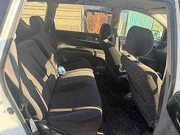 camry 70 универсал: Toyota Ipsum: 2001 г., 2.4 л, Автомат, Минивэн — 10