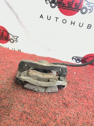 Другие автозапчасти: Передний правый суппорт Honda at lalafo.kg Другие автозапчасти: Передний правый суппорт Honda