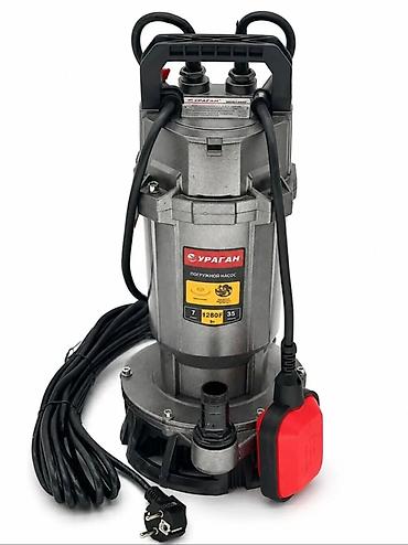 Погружной насос УРАГАН QDX1280F — мощный электронасос для