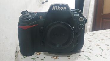 Fotokameralar: Nikon d300 probeq 20 k. təp təzə