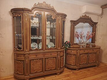 Dolablar: Açılan, 4 qapılı Düz dolab, Stenka lalafo.az -da Dolablar: Açılan, 4 qapılı Düz dolab, Stenka