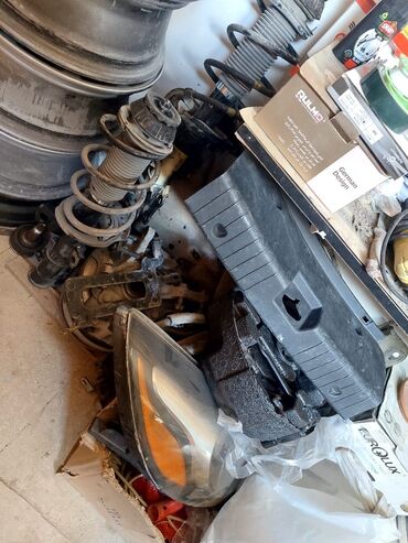 Digər avtomobil ehtiyat hissələri: Kia rionun istenilen hissesi var 2011-2015, servis motor 1.4 sep — 3