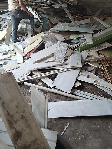 divar bezekleri: Plastik/PVC panel qırıntıları və hissələri Məhsul təsviri: - Müxtəlif — 1