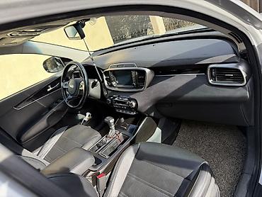 Kia: Kia Sorento: 2018 г., 2 л, Дизель, Кроссовер — 9
