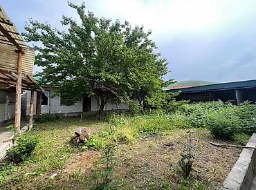 Продажа коттеджей и домов: 📍Дом в ж/м Арча-Бешик, 📌7 комнат, 128 м², участок 6 соток Участок 6 — 10