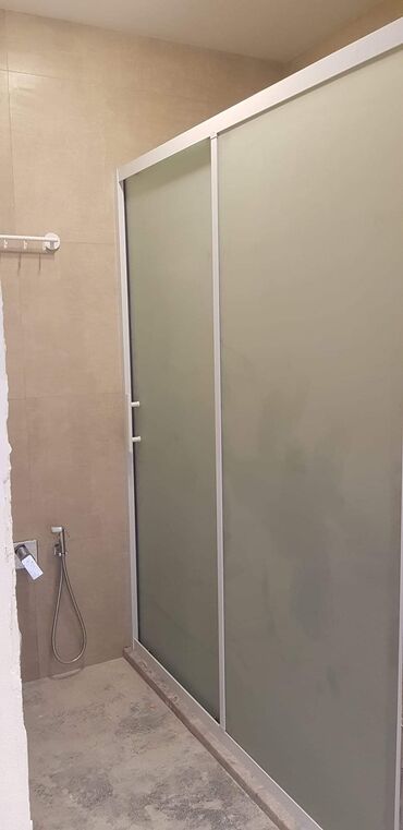 Duş kabinaları, arakəsmələr: Yeni Üstü açıq kabina, Künc üçün, Ödənişli çatdırılma — 7