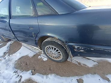 Audi: Audi A4: 1991 г., Механика, Седан — 6