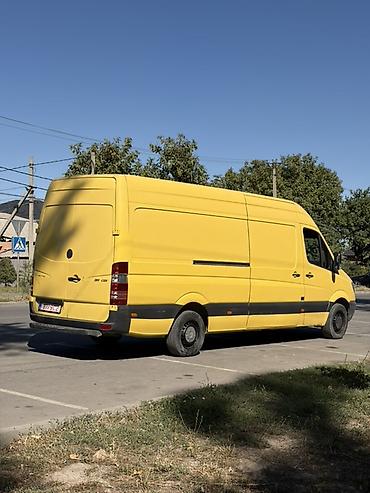 mercedes benz e 200: Mercedes-Benz Sprinter (длинная база, высокая крыша) — желтый — 4