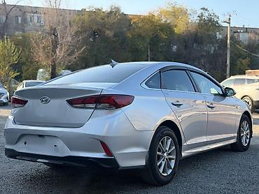 соната лы: Hyundai Sonata: 2019 г., 2 л, Автомат, Газ, Седан — 4