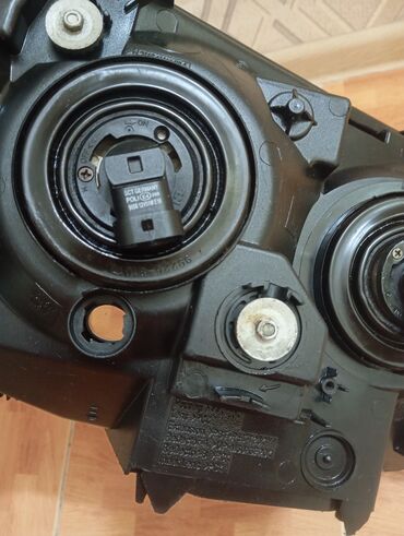 Передние фары: ЛК100 Крузак Бампер оригинал передний под лебедку. Можно вместо просто — 8