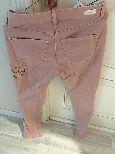 oversize şalvar: Çəhrayı gül detaylı jeans şalvar. Ölçü M(38). Boy 150-160 uyğun. Yeni — 3