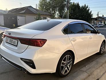 Kia: Kia K3: 2018 г., 1 л, Автомат, Бензин, Седан — 4