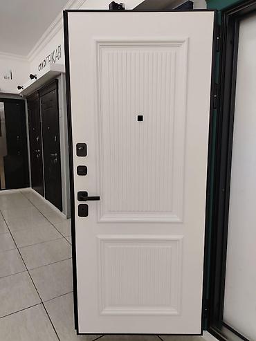 qapı tacı: B-901 Kateqoriya: Seyf qapıları Ölçü: 96x205, 96x215 Zavod: Pravila — 2